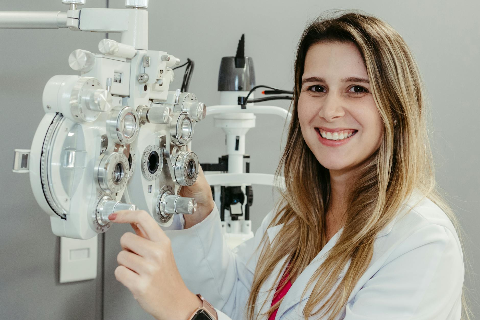 Exame Admissional: prazos, NRs e responsabilidades em Curitiba Exame Admissional: prazos, NRs e responsabilidades em Curitiba — Medicina Ocupacional Curitiba